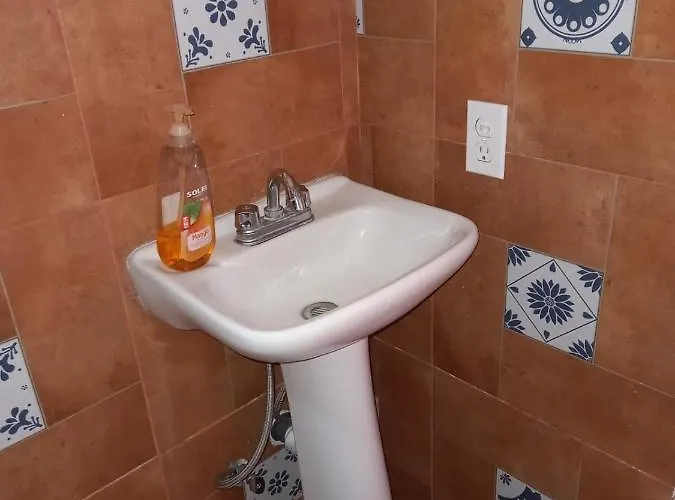 Habitación en casa particular Familia Sosa Suazo *