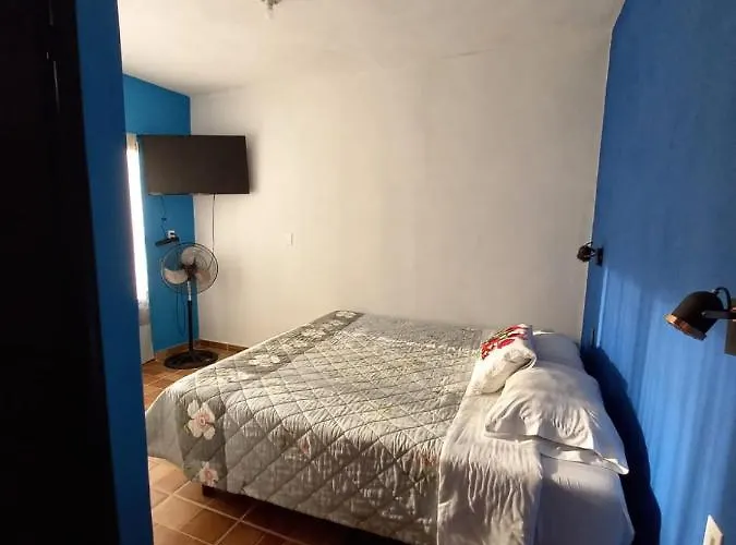 Habitación en casa particular Familia Sosa Suazo *